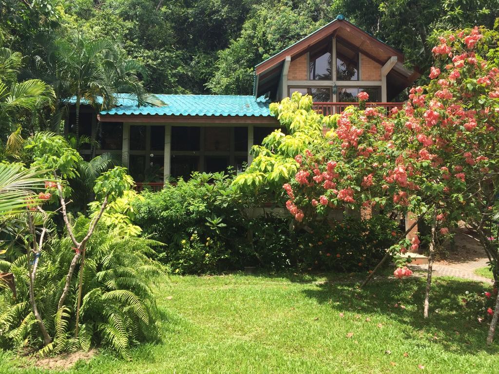 Hanalei Gardens Mae Nam Buitenkant foto